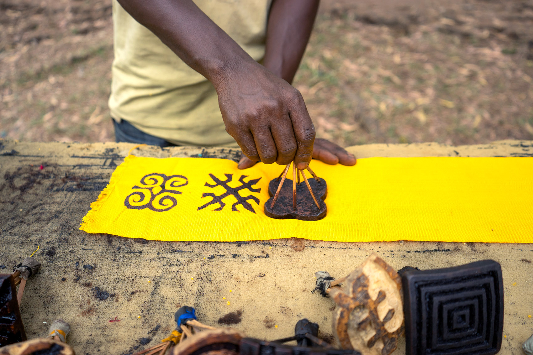 Visit to craft and Adinkra symbols village.