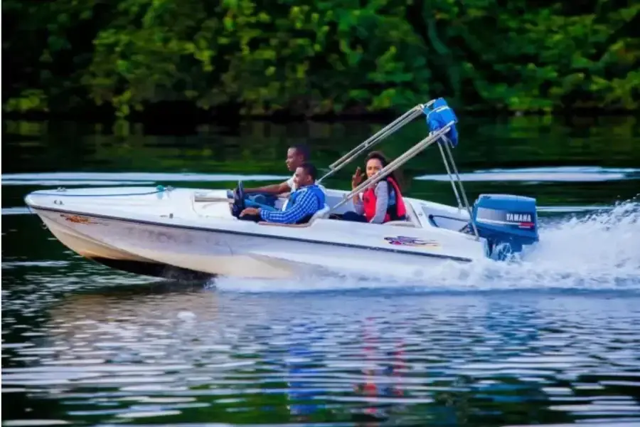 Akosombo Boat Cruize Tour